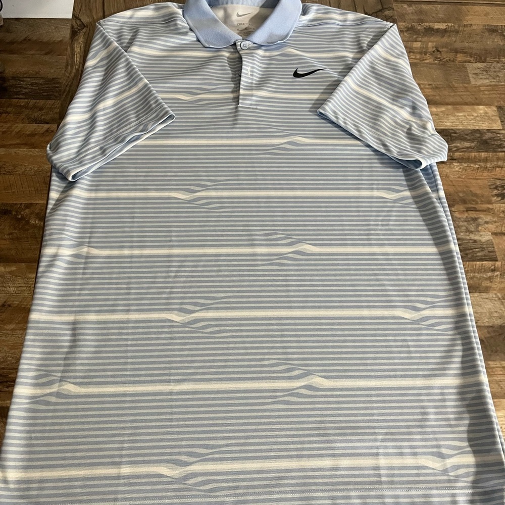 COPY - Men’s Nike Dri Fit Medium Polo Shirt